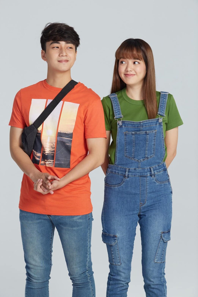 รักล้นแผง