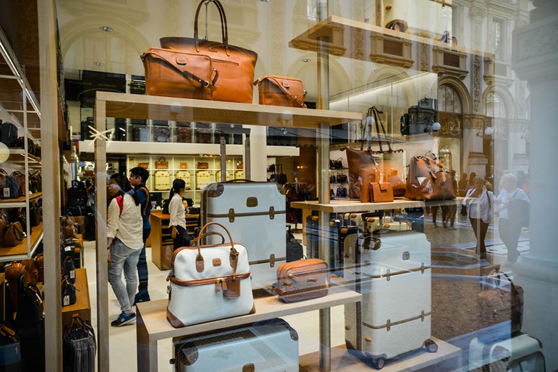 กระเป๋าเดินทาง ยี่ห้อไหนดี