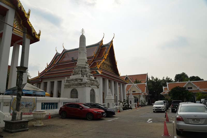 กุฎีจีน ที่จอดรถ