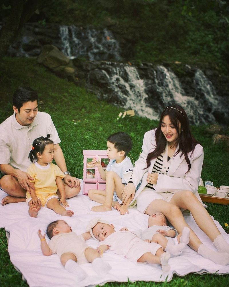 เชน ธนาตรัยฉัตร ถ่ายรูปครอบครัว