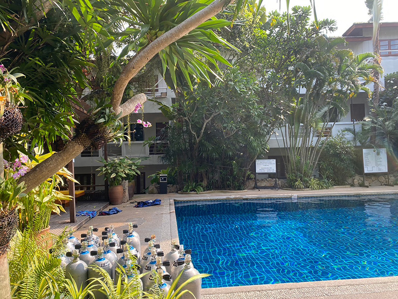 สอนดำน้ำ
