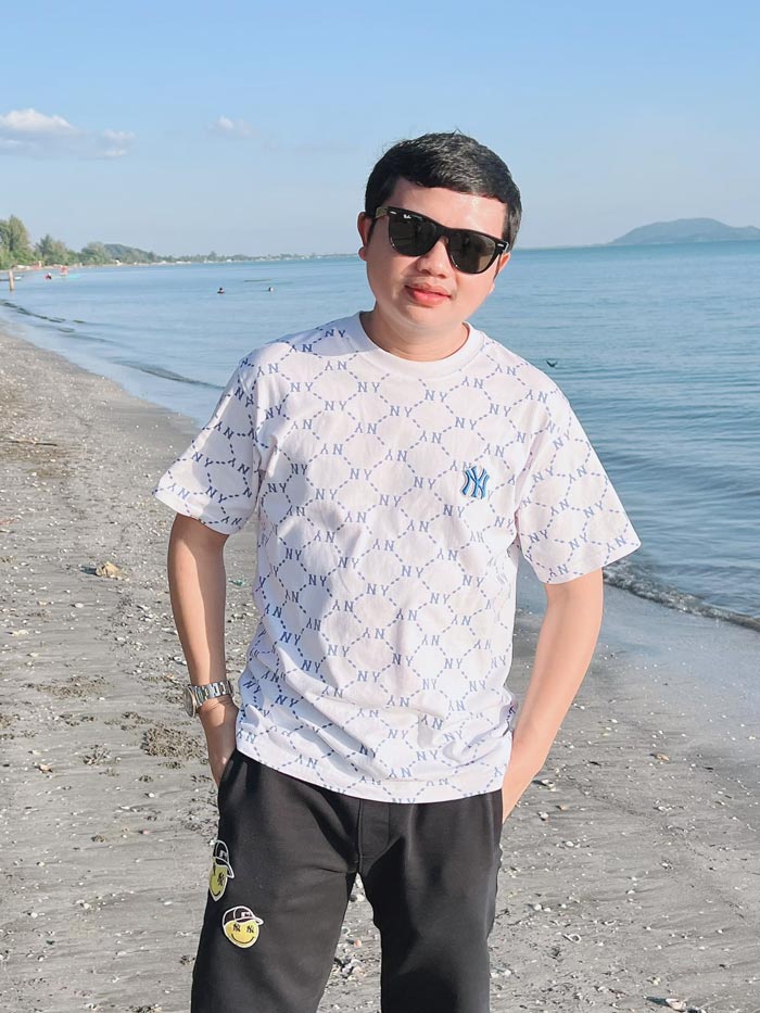 ครูไพบูลย์ แสงเดือน