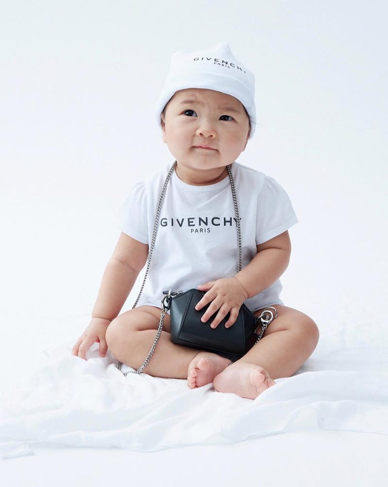 น้องโนล่า ลูกสาว เจนี่
