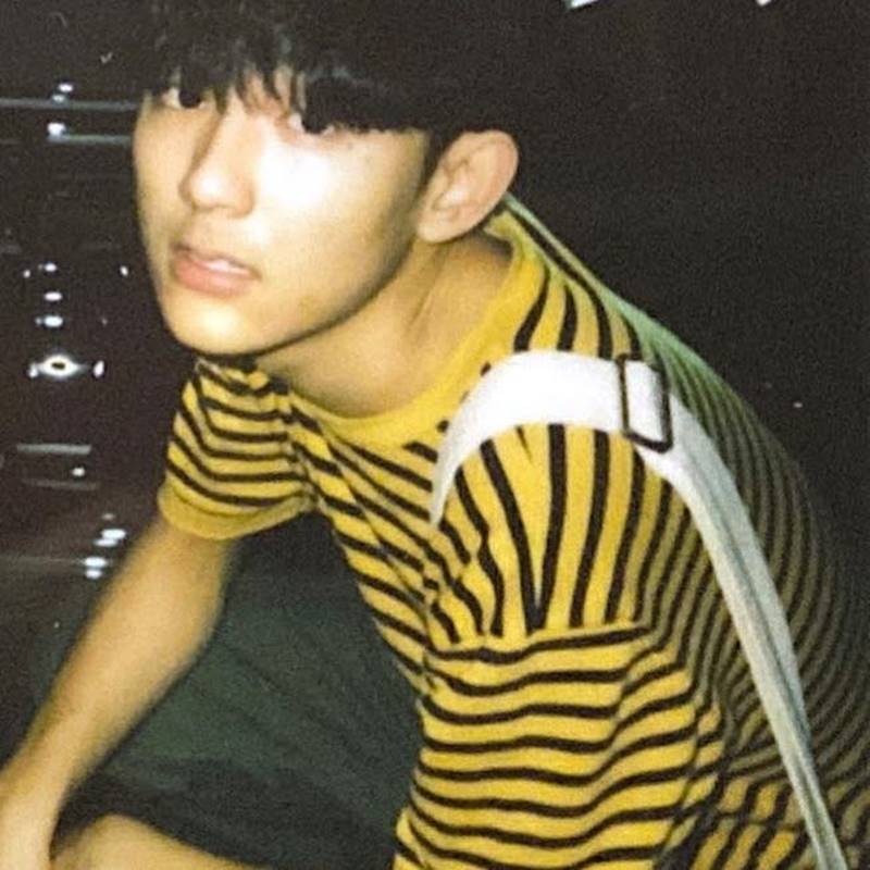 เฟิร์ส อนุวัตน์