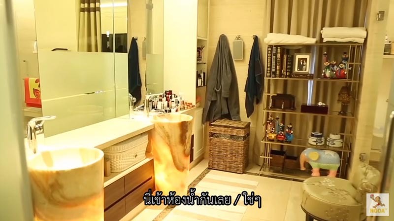 อั๋น ภูวนาท บ้าน