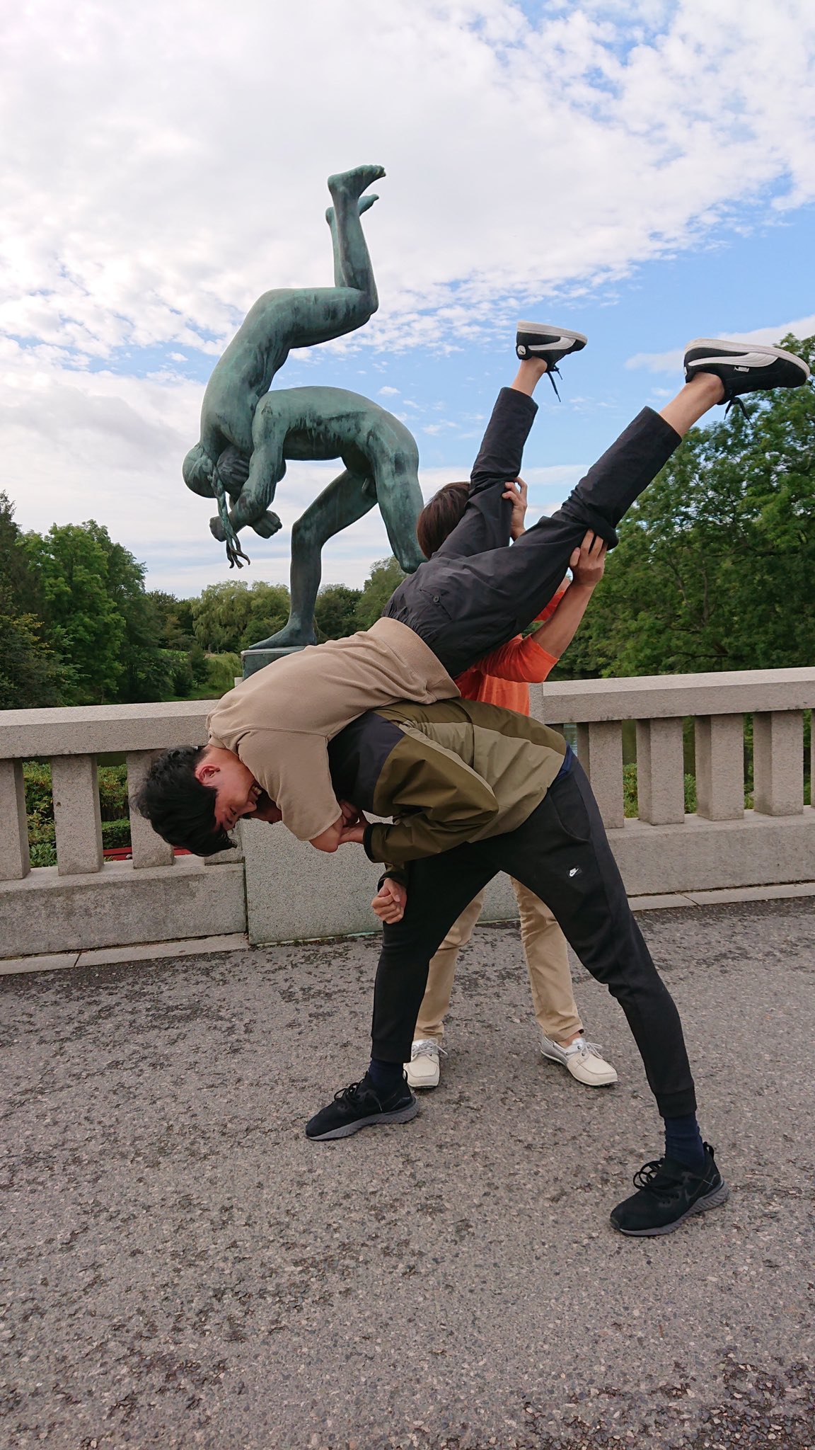 โพสท่าถ่ายรูป