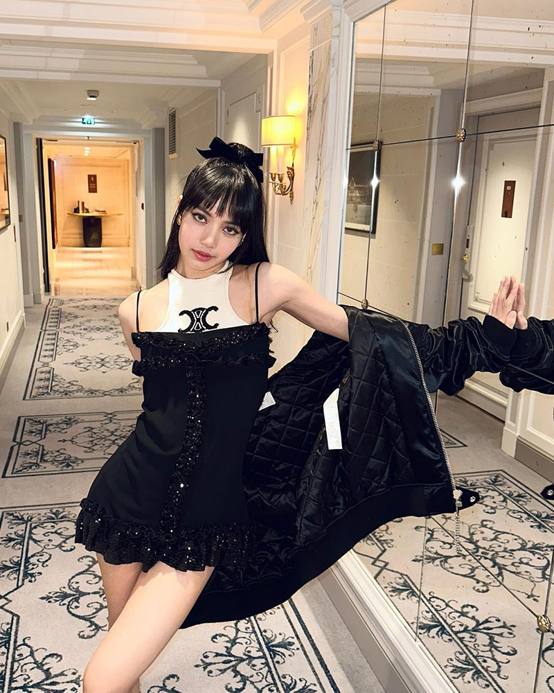 ลิซ่า BLACKPINK