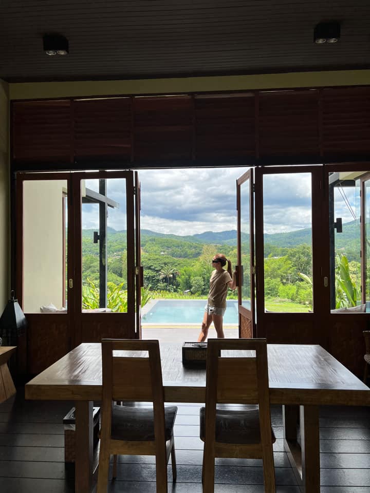 แอน ภูริ ขายบ้าน