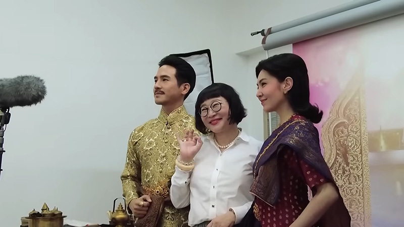 โป๊ป เบลล่า 