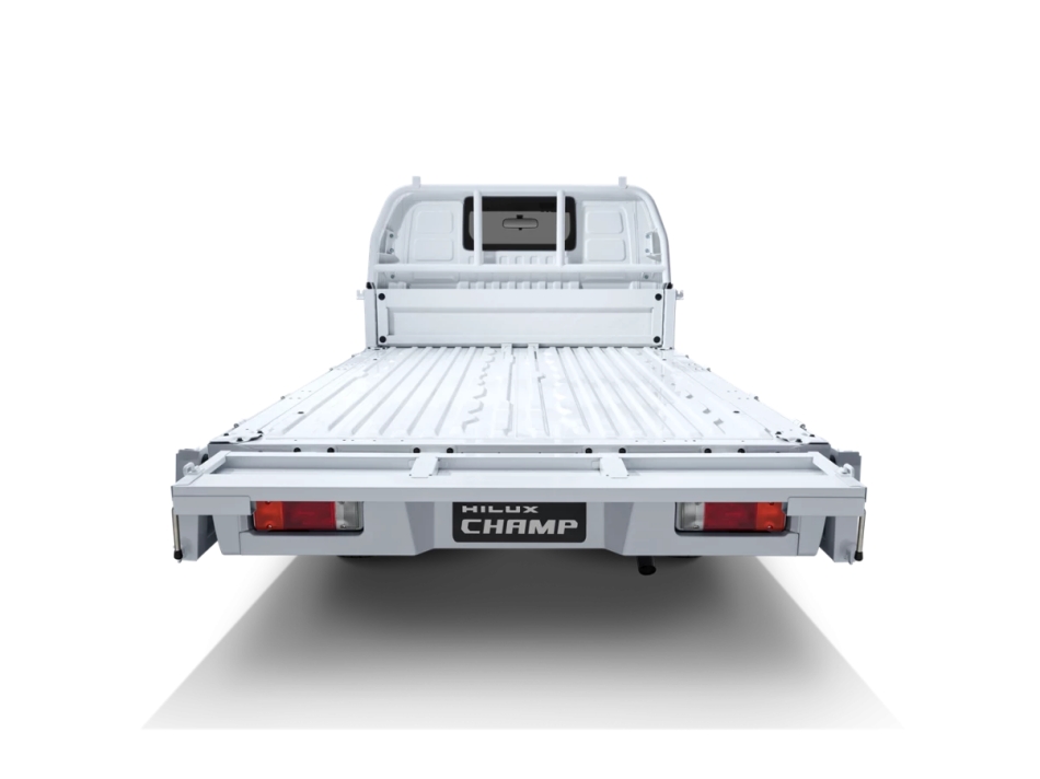 toyota hilux champ