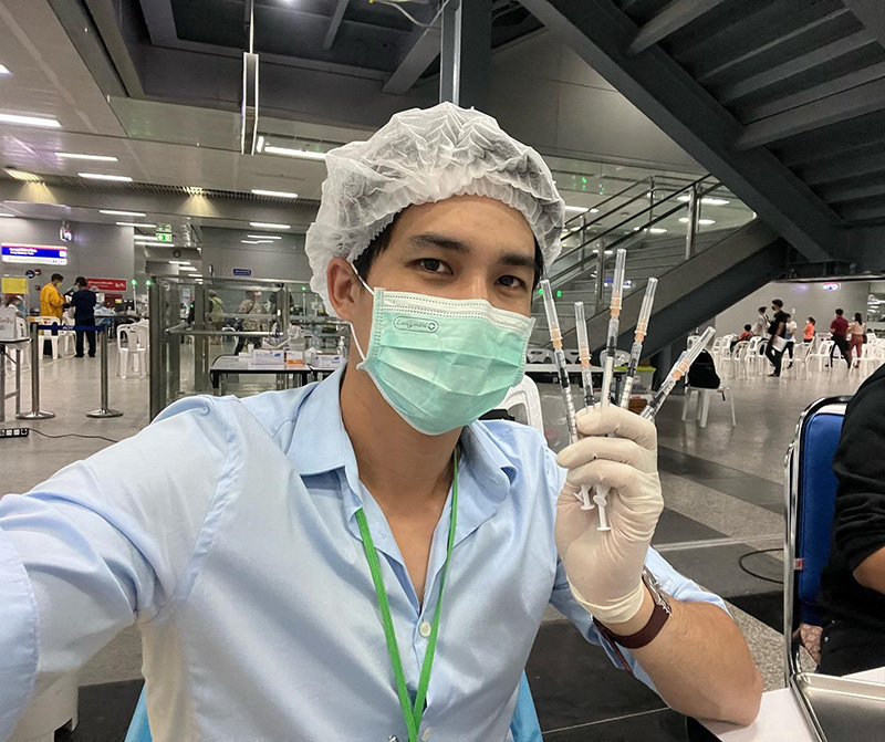 หมอก้อง สรวิชญ์