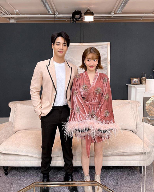 แกรนด์ กรณ์ภัสสร - เด่นคุณ งามเนตร