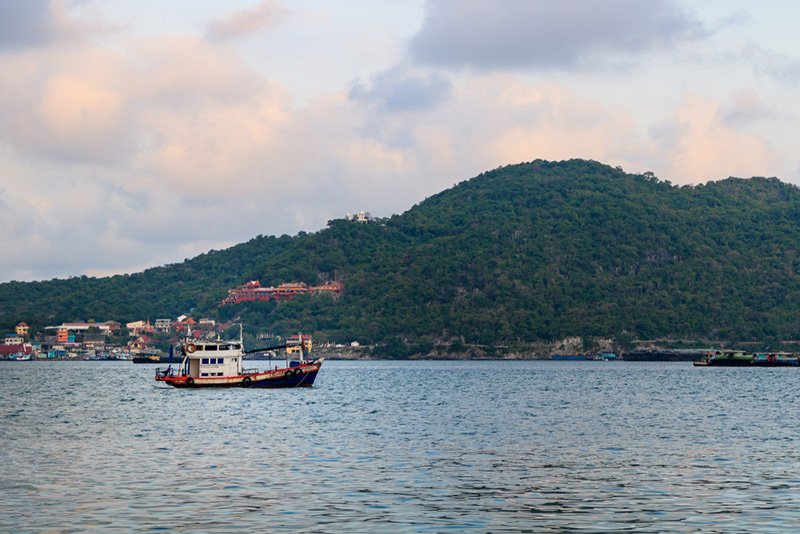 เที่ยวเดือนเมษายน 66