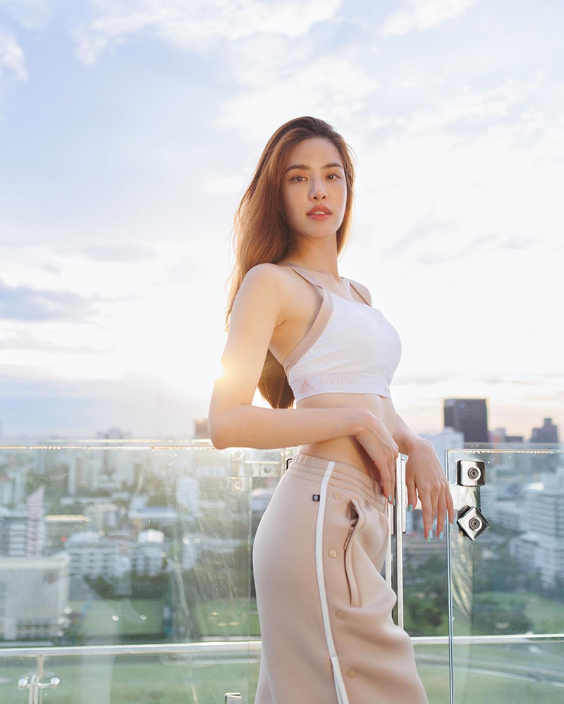 เกรซ กาญจน์เกล้า 