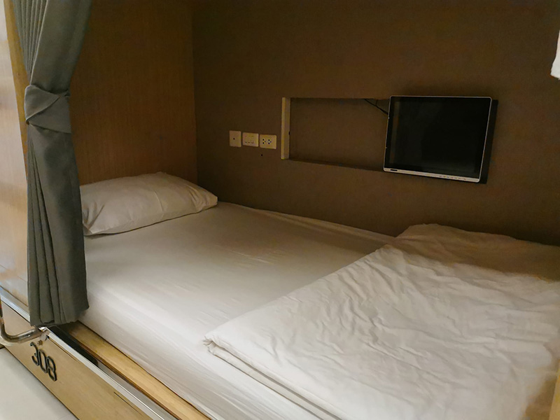 ที่นอน Sleep Lab Hostel
