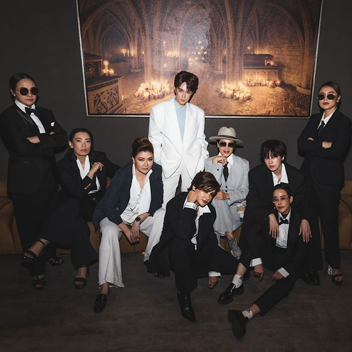 เมย์ เฟื่องอารมย์