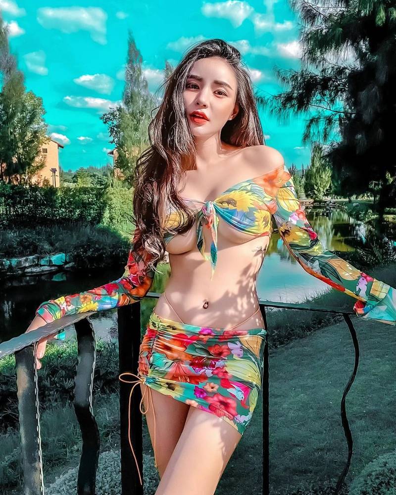 นิวนิว เอวเด้ง