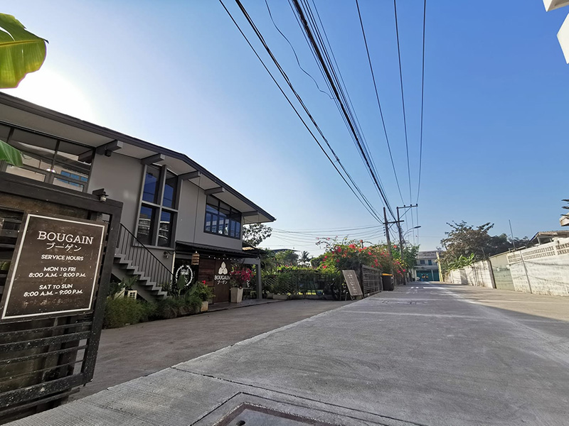 ร้านกาแฟสำโรง