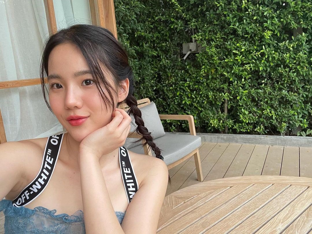  เจนิส เจณิสตา