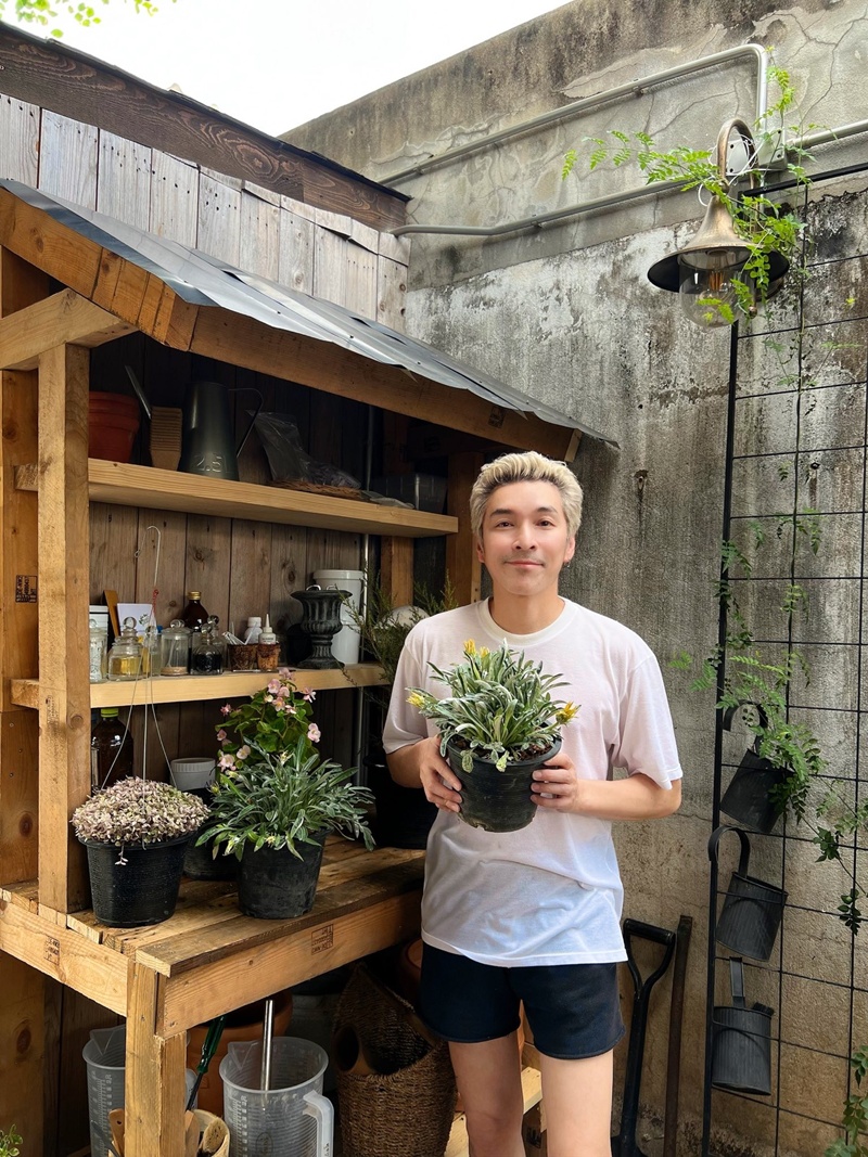 ปู แบล็คเฮด