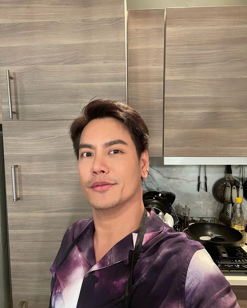 หญิง รฐา ตุลย์ ตุลยเทพ