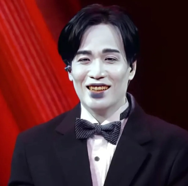 เอก สุทธิเทพ