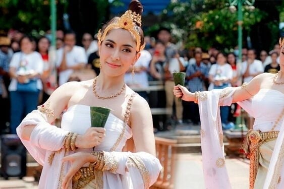  พิงกี้ สาวิกา