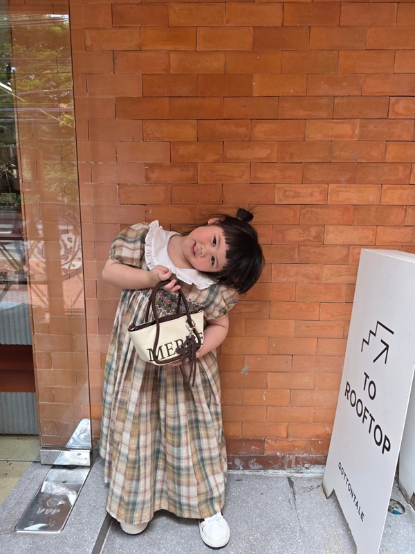 น้องแอบิเกล ลูกสาว ชมพู่ อารยา เจอแซะ