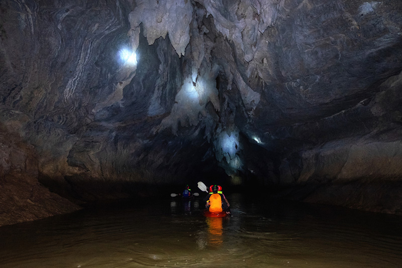 ถ้ำเล สเตโกดอน ที่เที่ยววาเลนไทน์ 2567