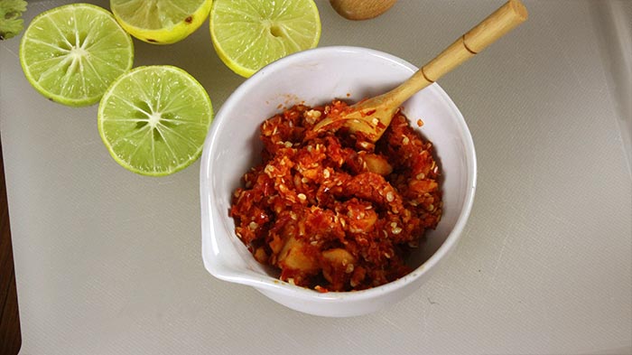 น้ำจิ้มปลาหมึกย่าง