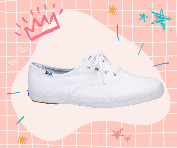 รองเท้าผ้าใบผู้หญิง