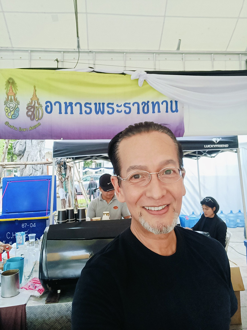 อัปเดตภาพล่าสุด  บิลลี่ โอแกน ทำจิตอาสาพระราชทาน