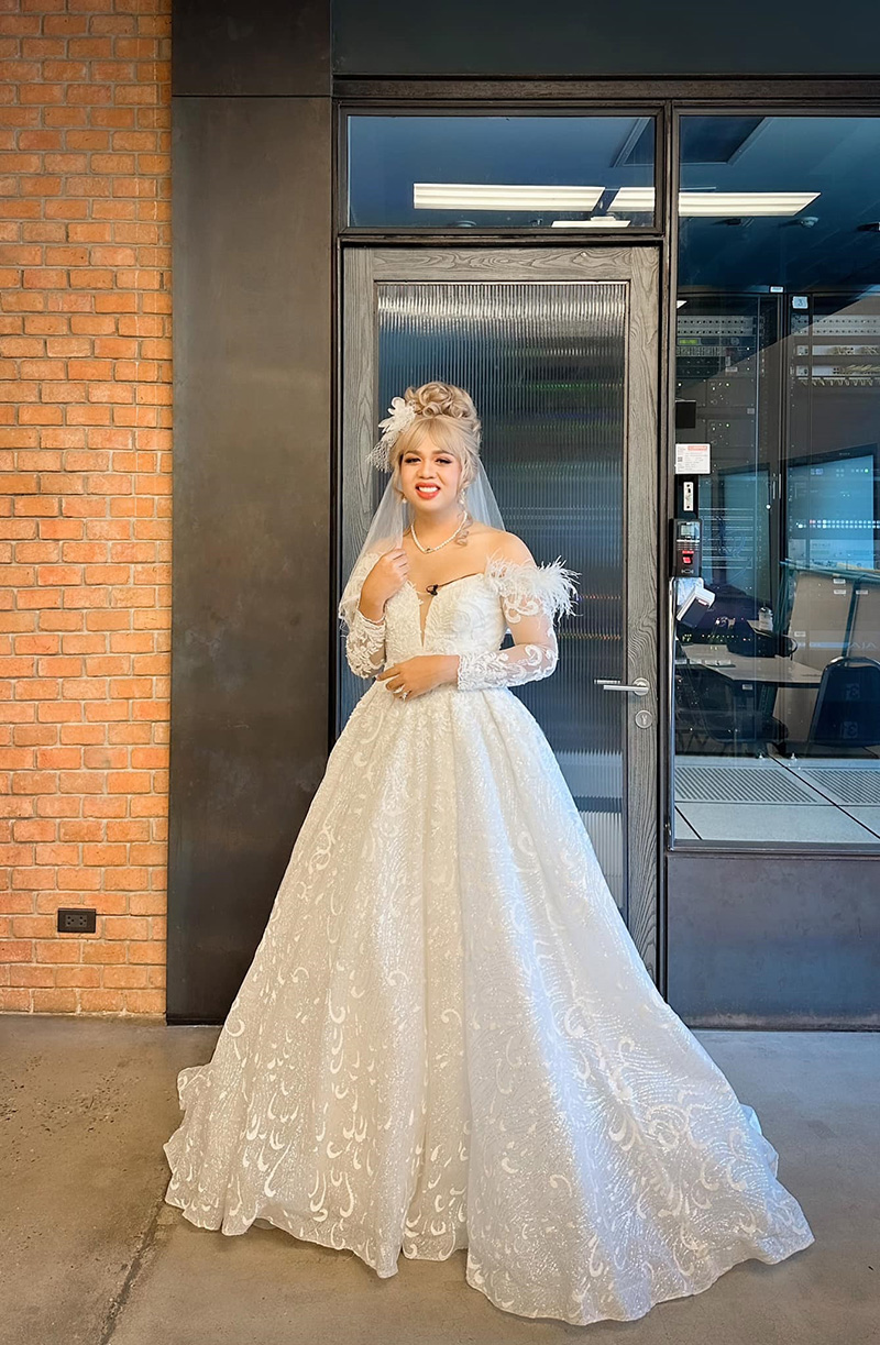 แพรรี่ ไพรวัลย์