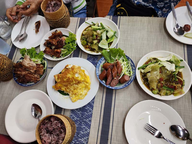 เที่ยวหลวงพระบาง