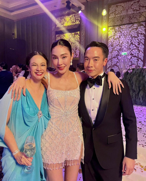 เมย์ พิชญ์นาฏ ชุดแต่งงาน