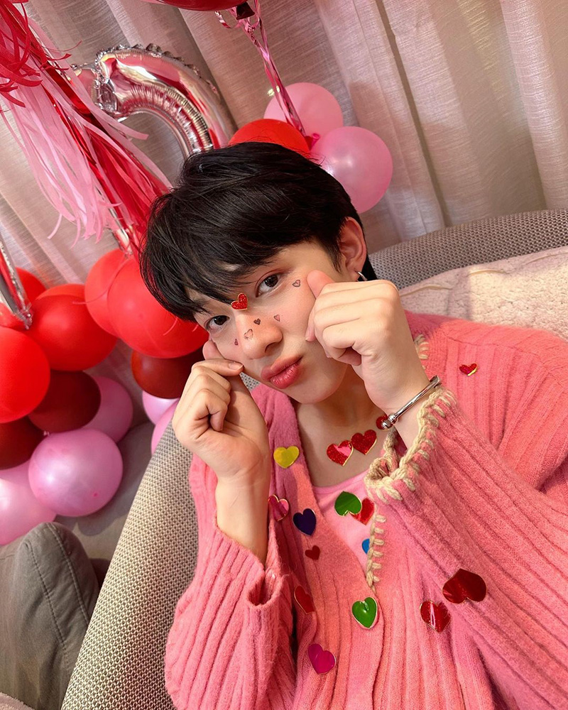 นุนิว ชวรินทร์ 