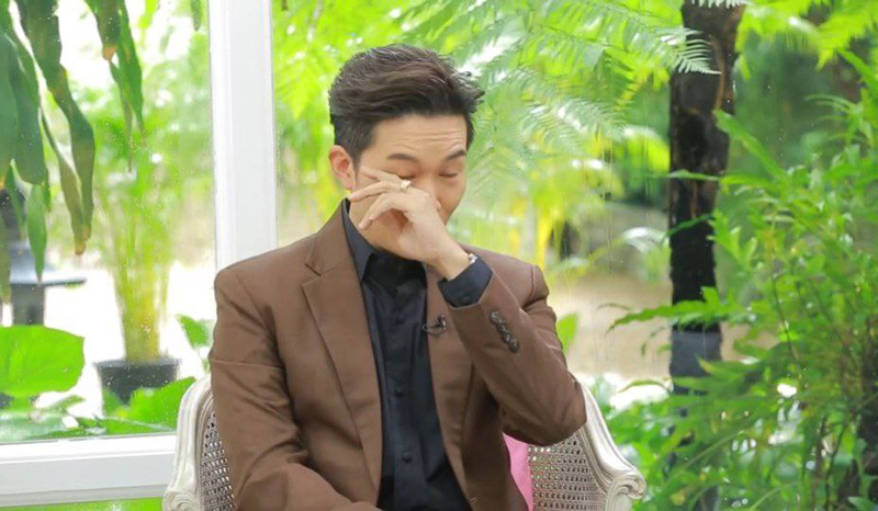 อั๋น ภูวนาท ถึงกับมีน้ำตากลางรายการ 