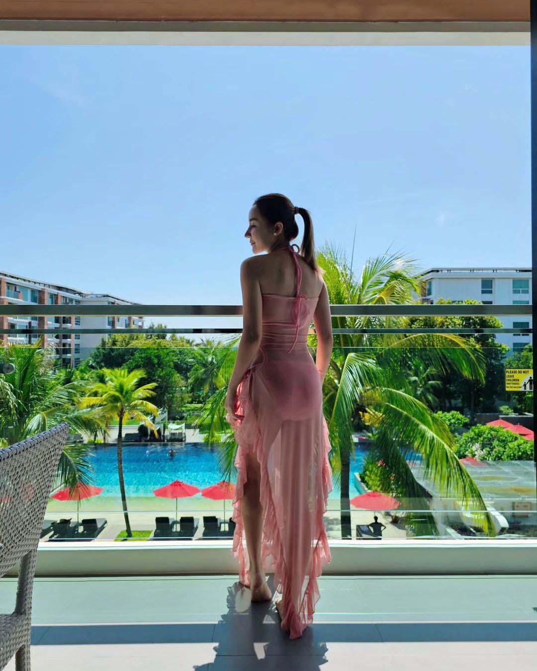 เอ็ม บุษราคัม ชุดว่ายน้ำ