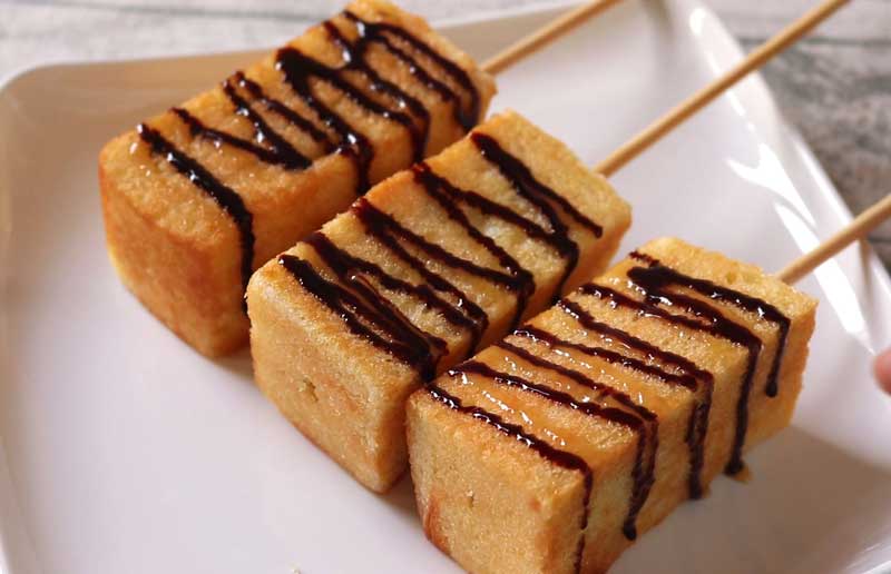 ขนมปังปิ้งเสียบไม้