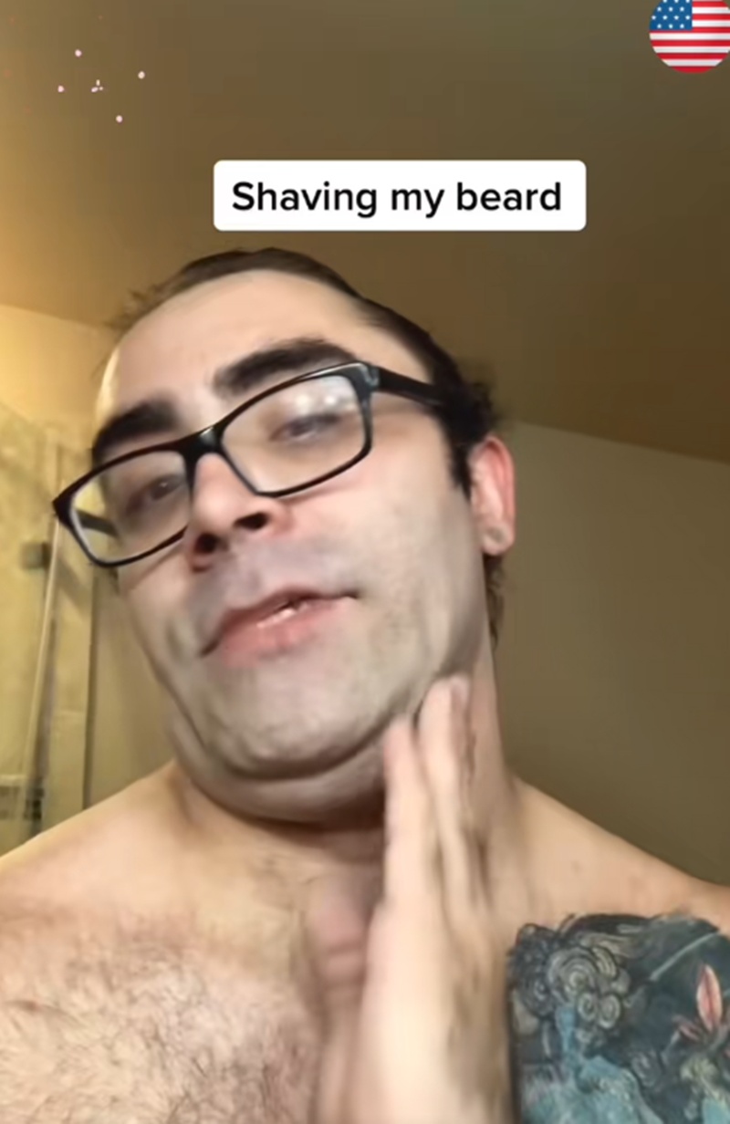 โกนหนวด