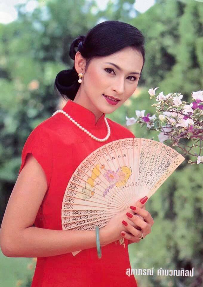 อดีตนักแสดง