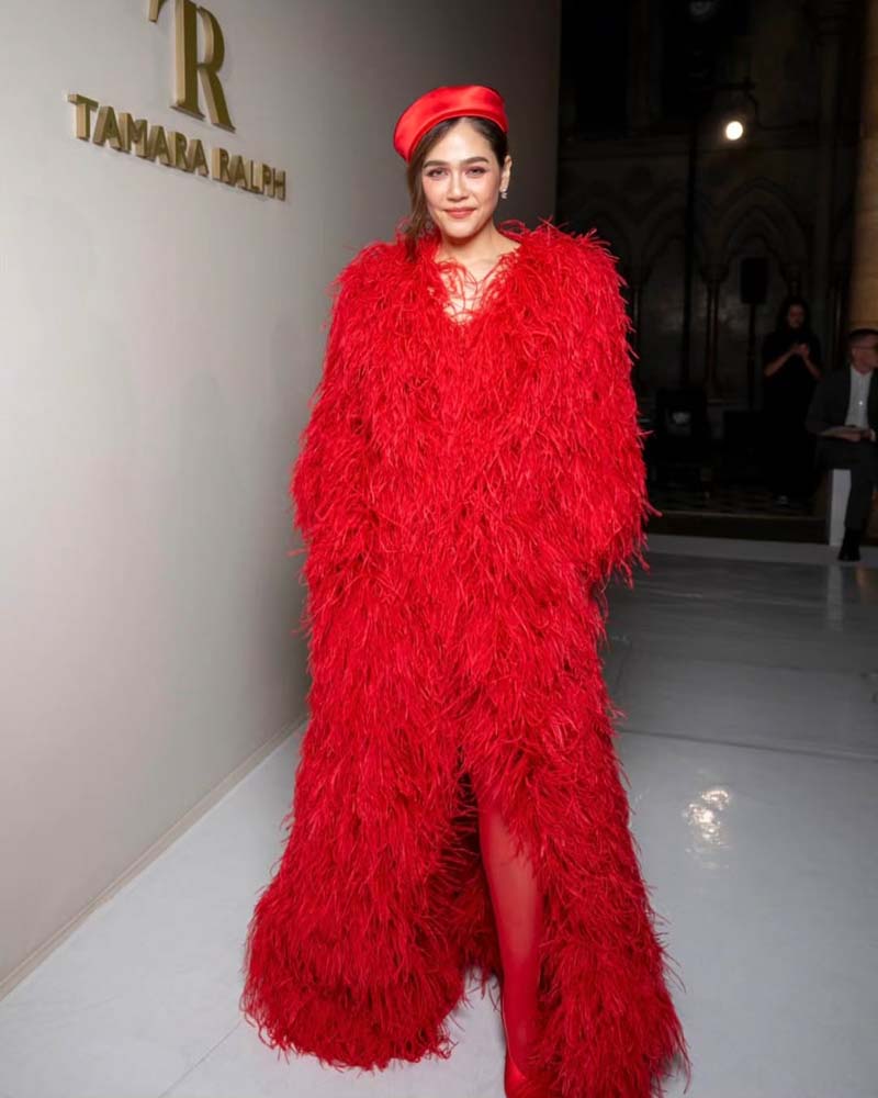 ชมพู่ อารยา