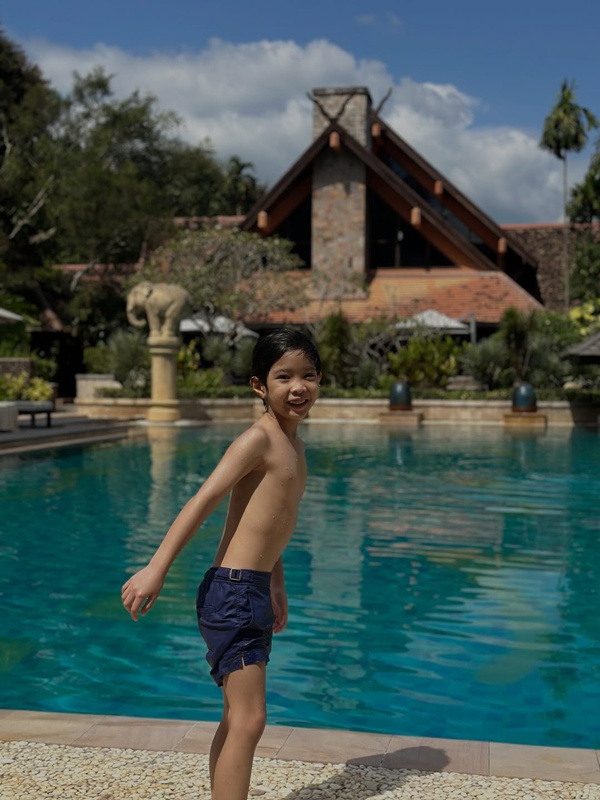 น้องสายน้ำ ลูกชายเอมมี่ มรกต