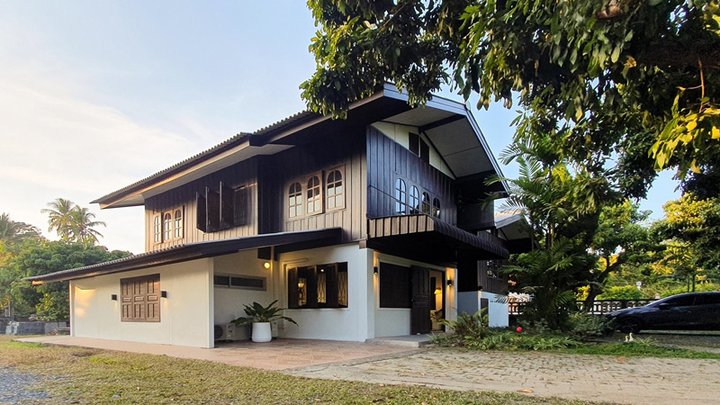 รีโนเวทบ้านครึ่งปูนครึ่งไม้