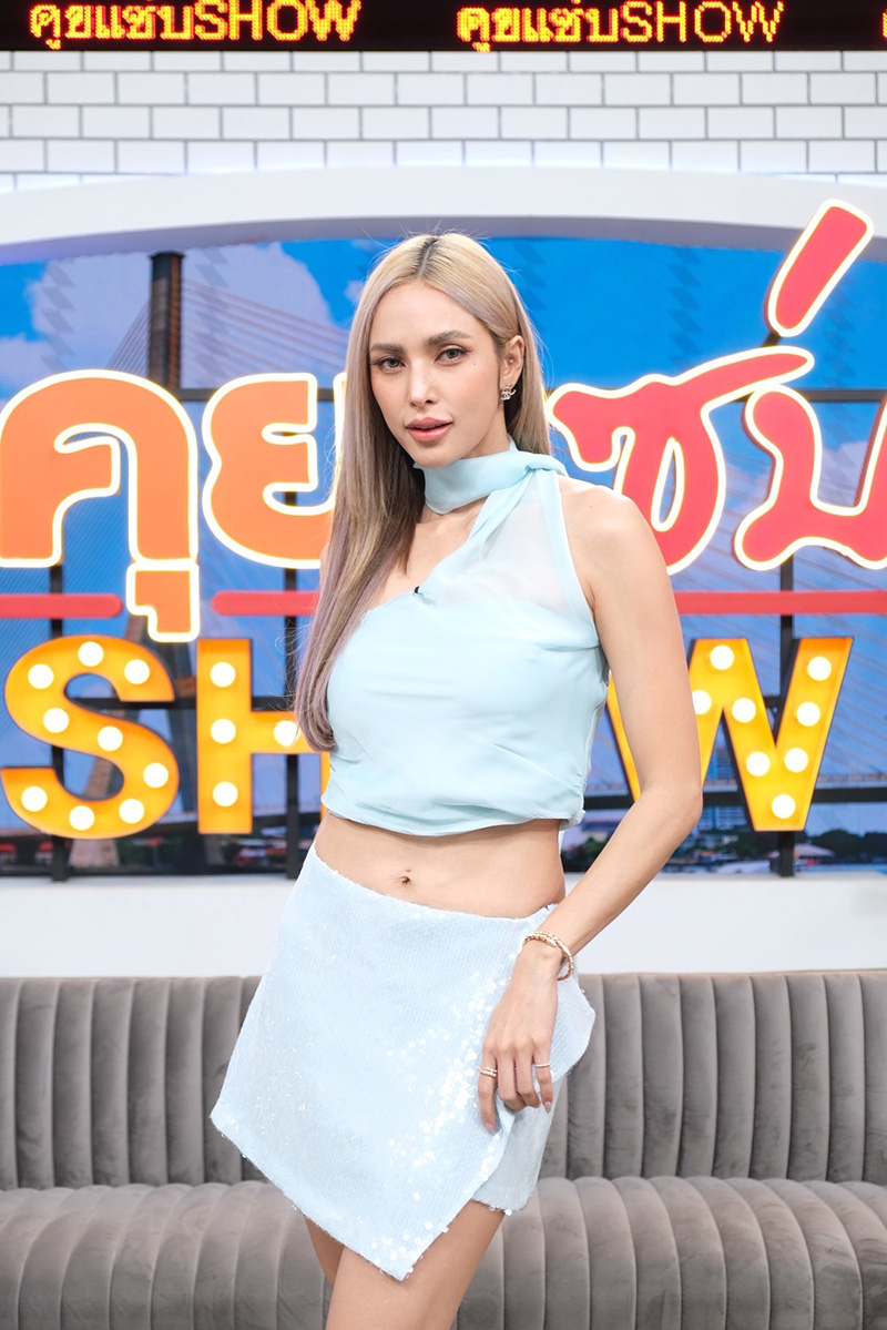 อุ้ม ลักขณา