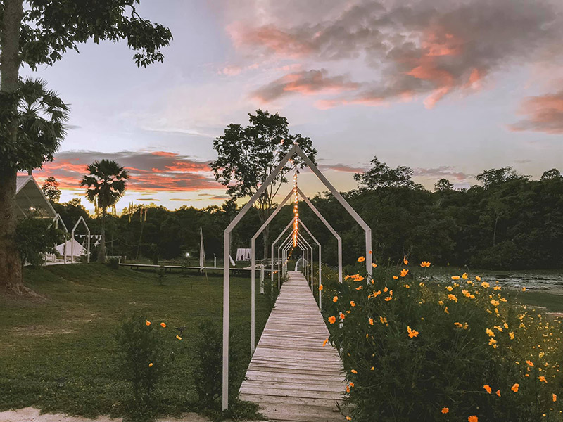 ร้านกาแฟนครพนม