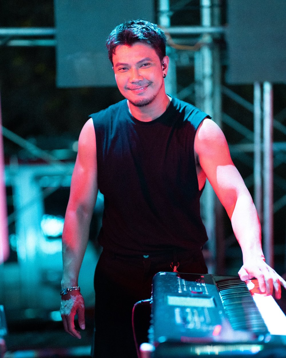 อุ๊ยยังไง... หนุ่ม กะลา ประกาศโสด ตอบ FC เขาหลอกสามี แล้วมาหลอกผมอีกที !?