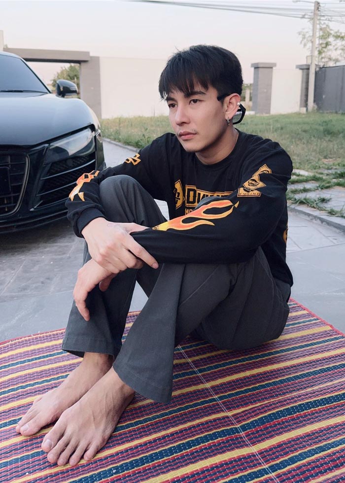 ครูเต้ย อภิวัฒน์ โพสต์ยอมแพ้