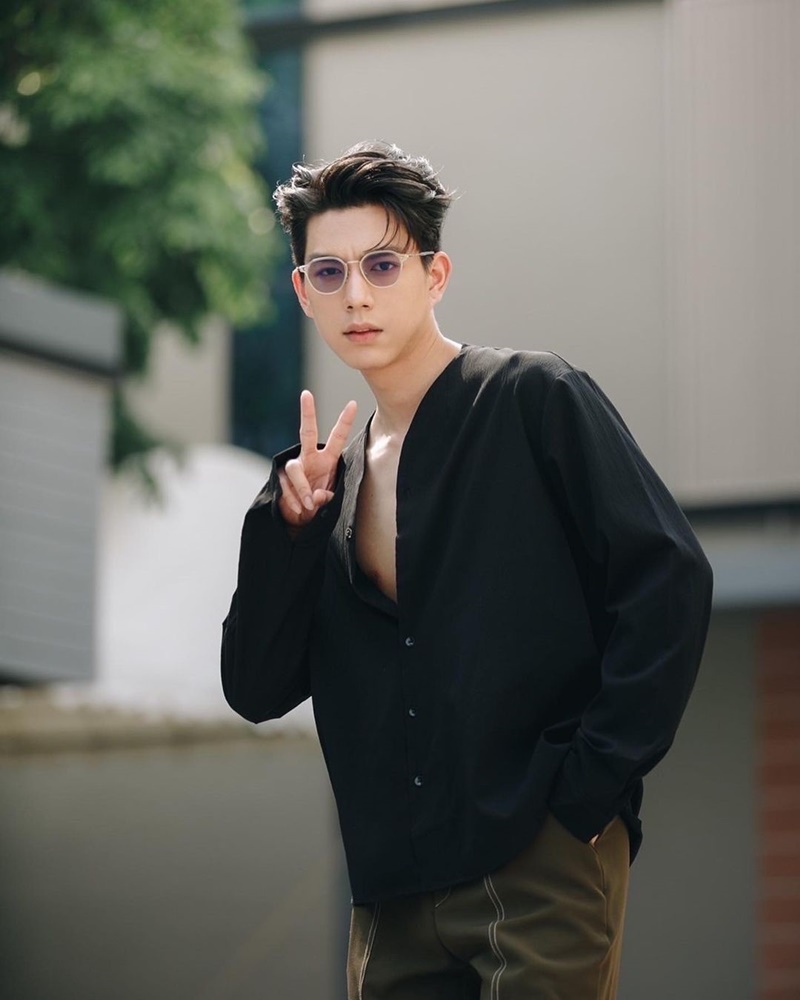 ไบร์ท นรภัทร