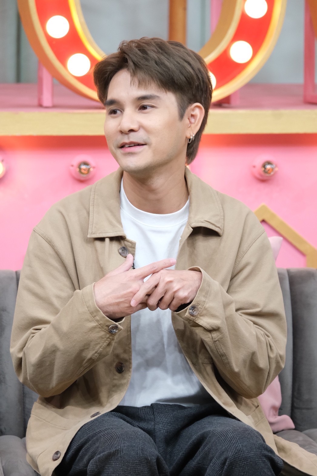 อาร์ตี้ ธนฉัตร